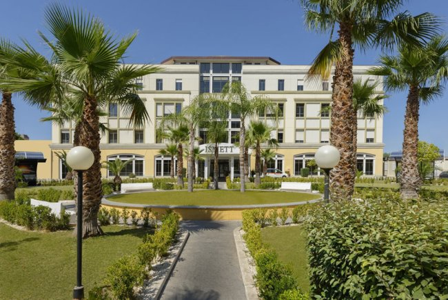 Best Hospitals for Autoimmune Disease Treatment related image