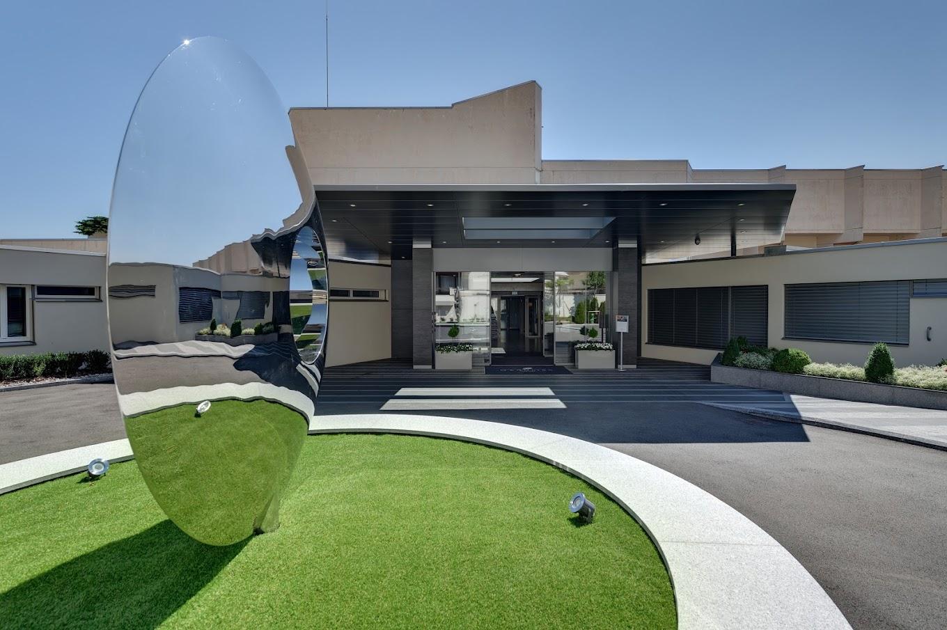 Switzerland’s Best Clinics for Torn Ligament Treatment related image