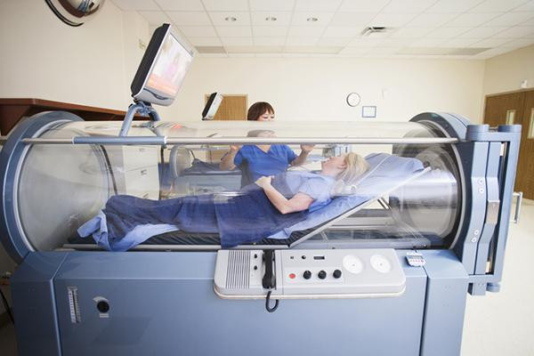 Best Clinics for Hyperbaric Oxygen Therapy for Parkinson’s related image