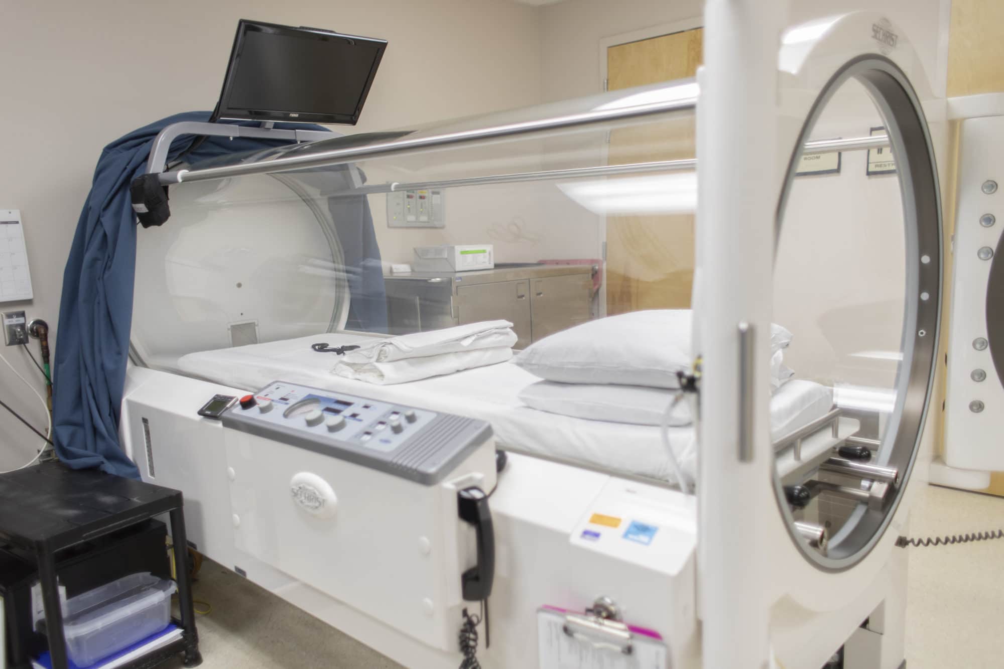 Best Clinics for Hyperbaric Oxygen Therapy for Parkinson’s related image