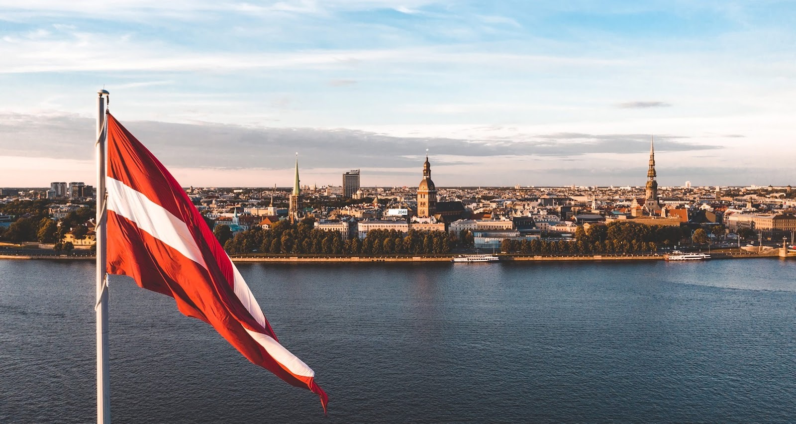 Top 11 Cheapest and Best Countries for All-on-4 Dental Implants related image